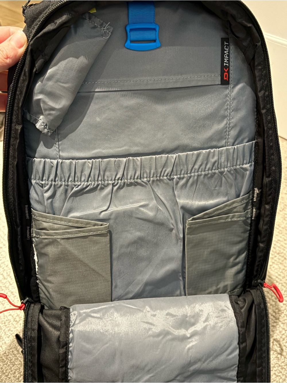 Dakine Black Backpack - Picture 5 of 5